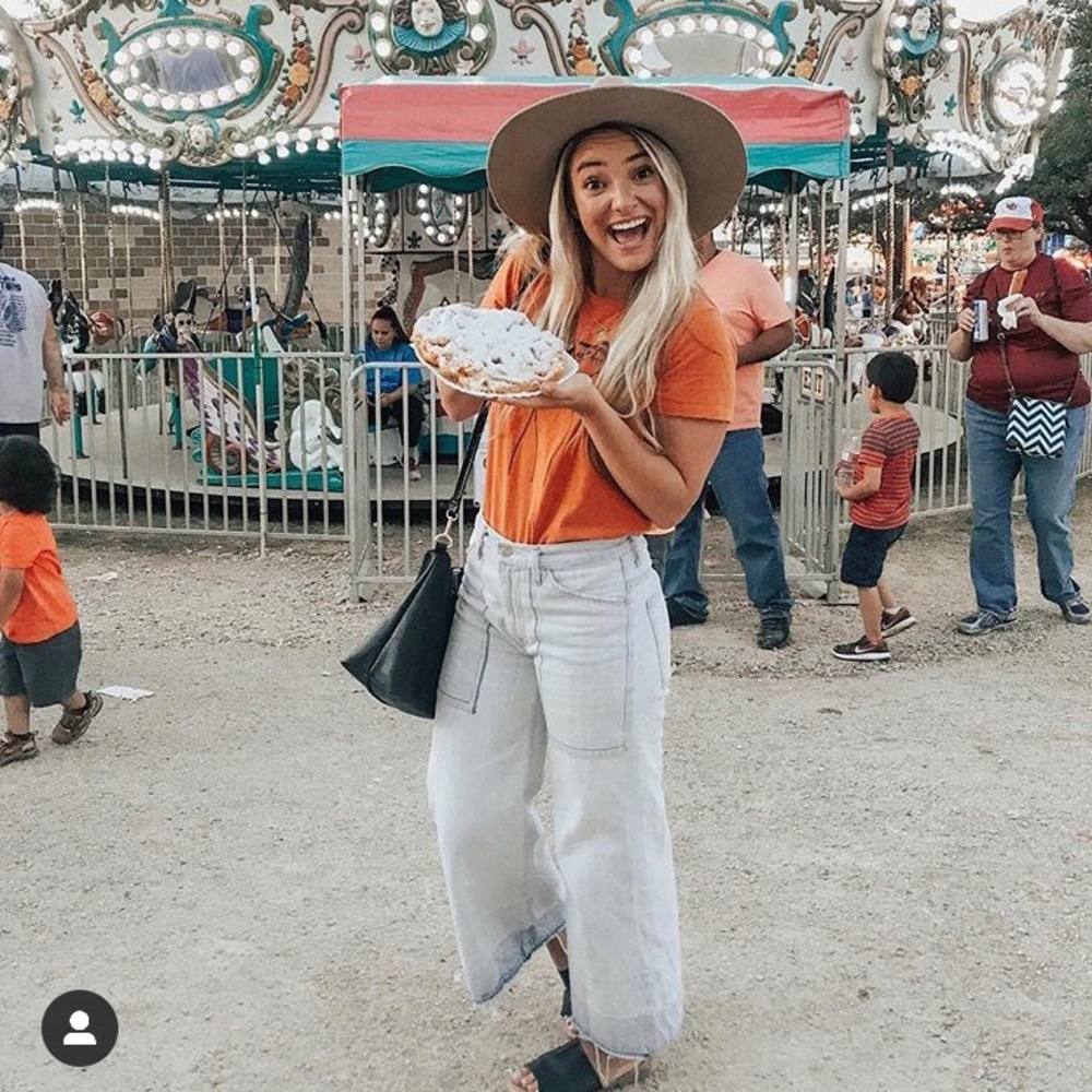 Wide leg jeans